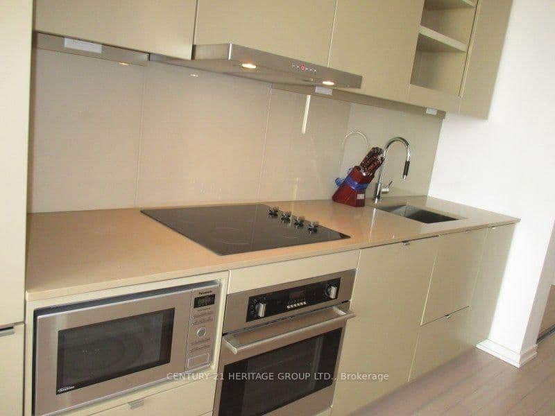 101 Peter Street, Unit 2205 thumbnail 9