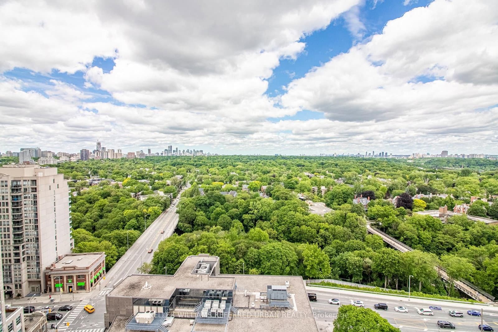 609 Sherbourne Street, Unit 2104 thumbnail 21