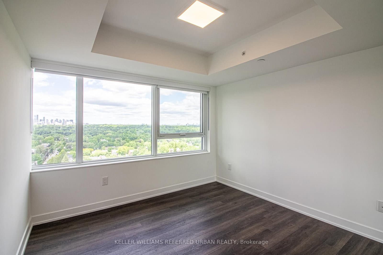 609 Sherbourne Street, Unit 2104 thumbnail 6