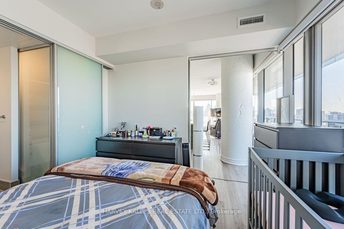 70 Distillery Lane, Unit 3602 thumbnail 11