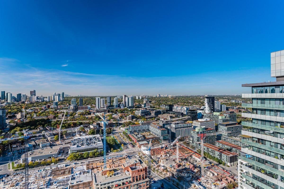 70 Distillery Lane, Unit 3602 thumbnail 27