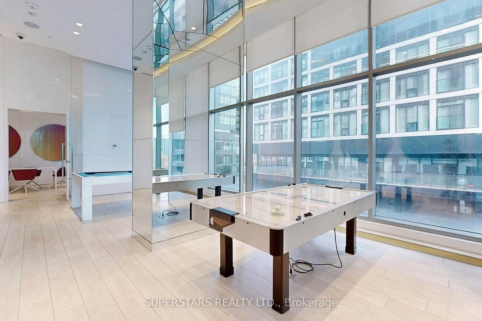 251 Jarvis Street, Unit 2507 thumbnail 18