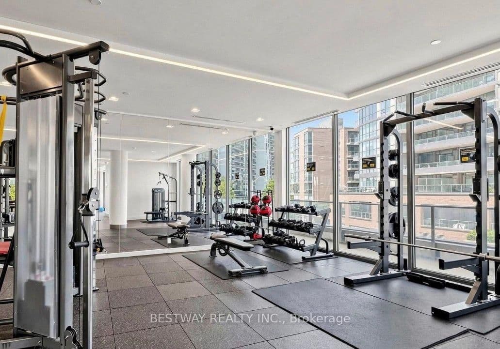 38 Forest Manor Road, Unit 404 thumbnail 15