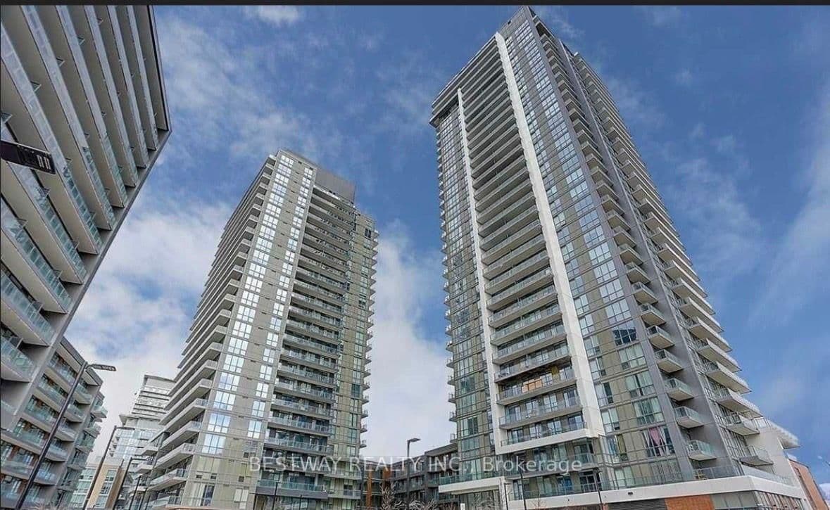 38 Forest Manor Road, Unit 404 thumbnail 2
