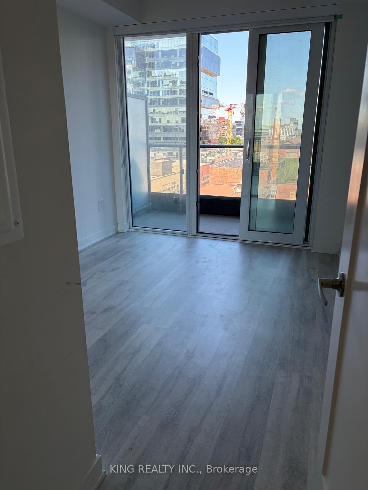 70 Princess Street, Unit 806 E thumbnail 6