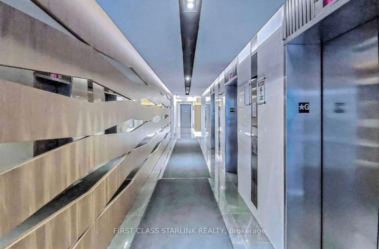 17 Bathurst Street, Unit 1609 thumbnail 12