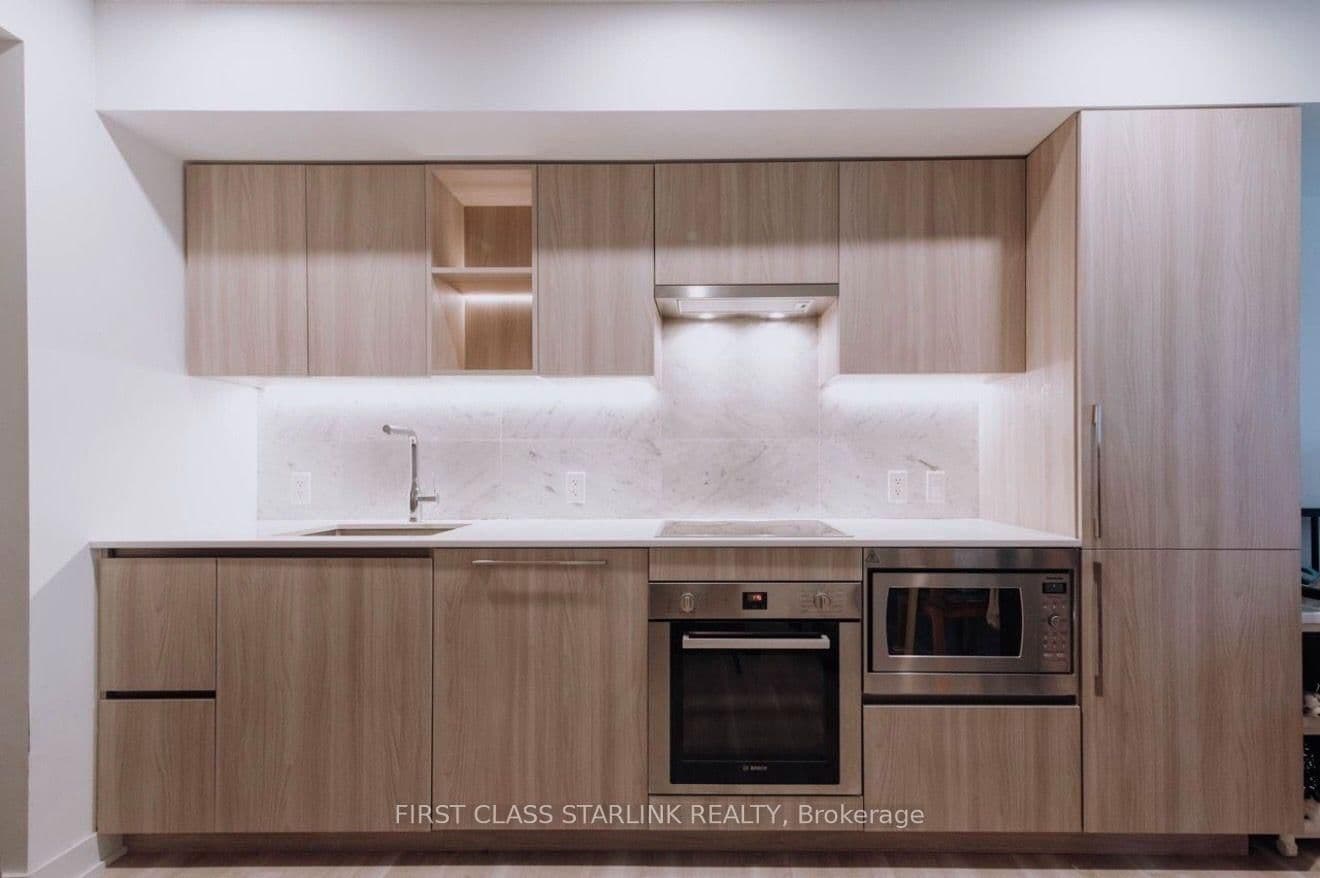 17 Bathurst Street, Unit 1609 thumbnail 2