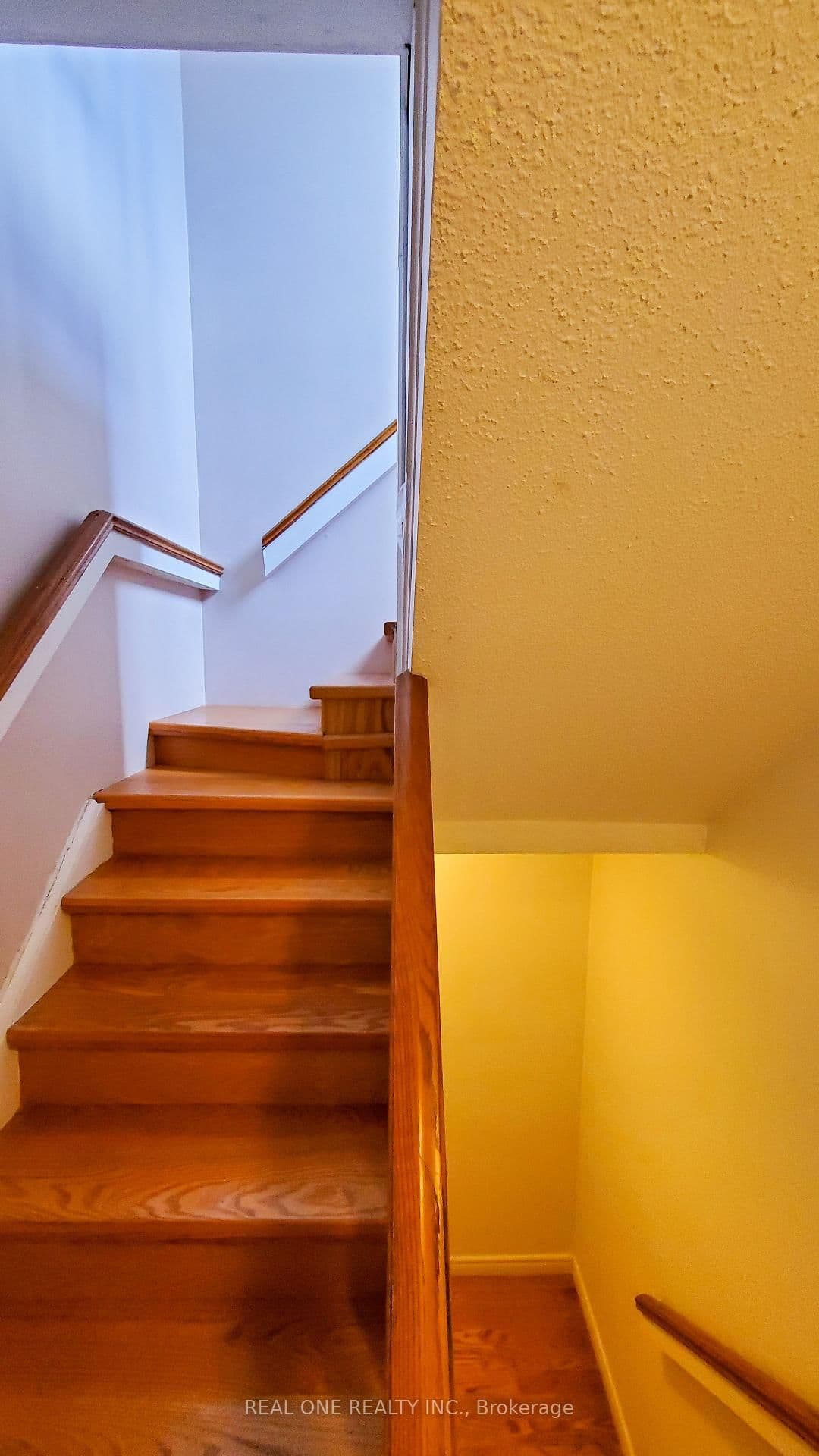 101 Mcgill Street, Unit 2 thumbnail 5