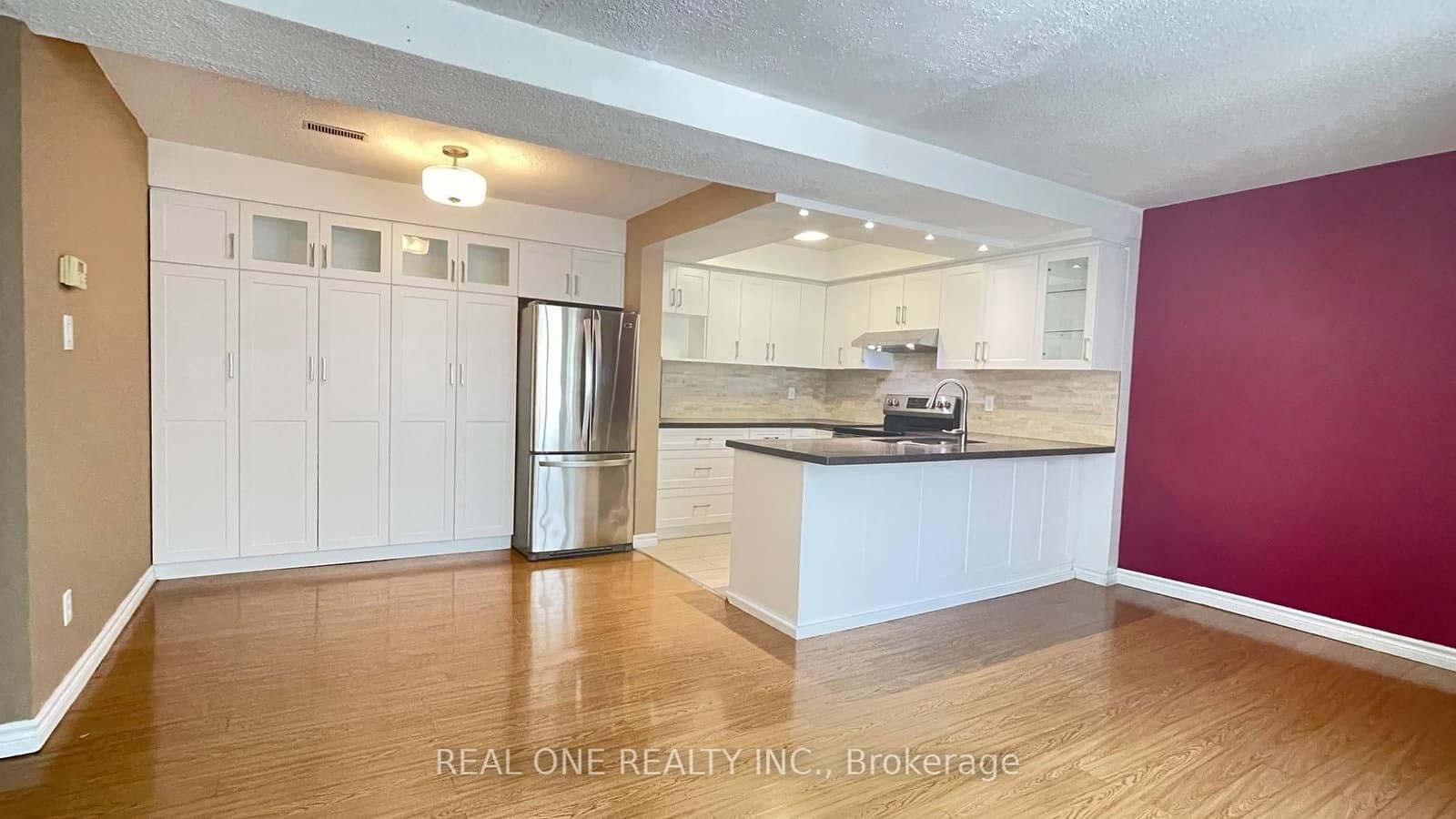 101 Mcgill Street, Unit 2 thumbnail 6
