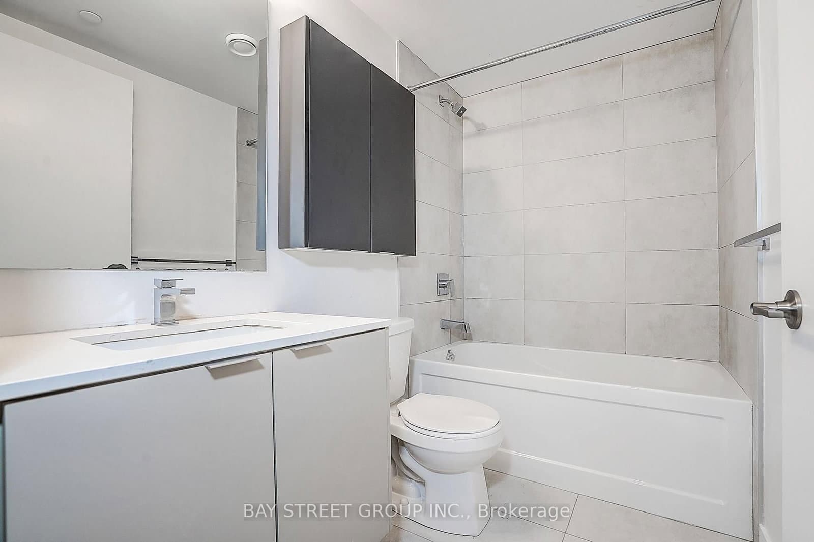 8 Tippet Road, Unit 431 thumbnail 15