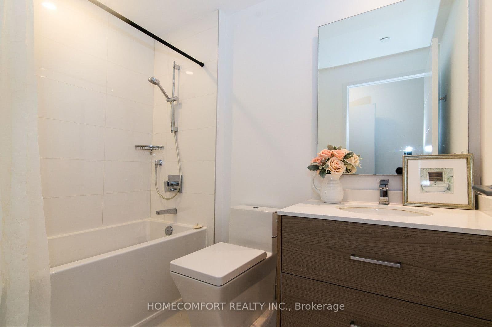 488 University Avenue, Unit 4703 thumbnail 12