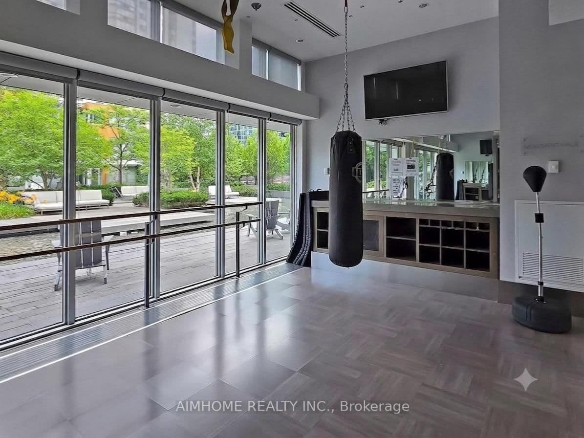 88 Sheppard Avenue E, Unit 1211 thumbnail 10