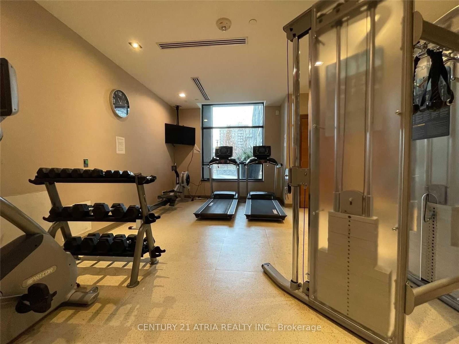 21 Clairtrell Road, Unit 201 thumbnail 11