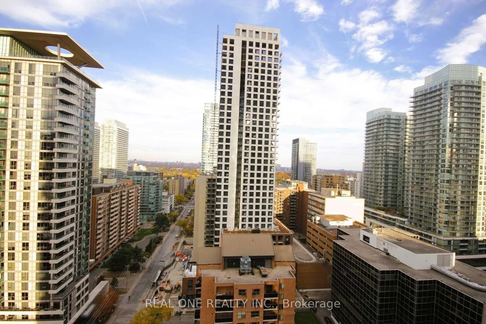 39 Roehampton Avenue, Unit 1709 thumbnail 22