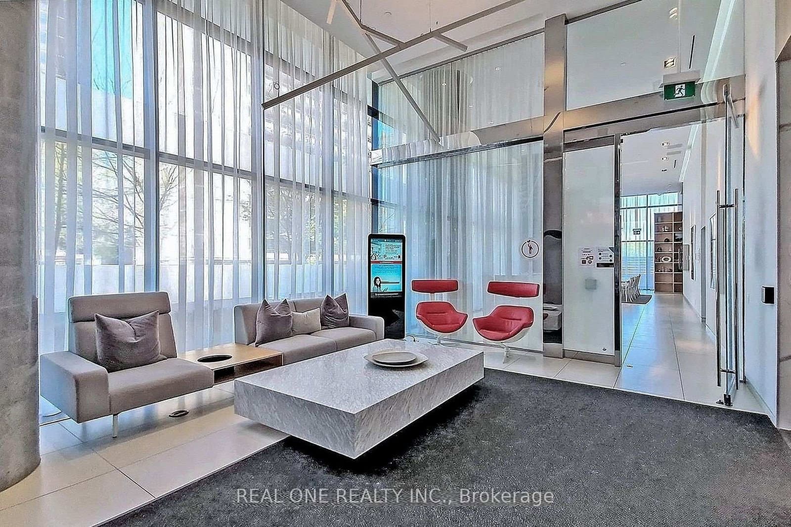 185 Roehampton Avenue, Unit 1411 thumbnail 3
