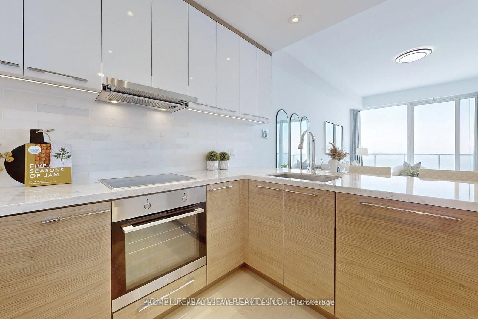 488 University Avenue, Unit 4312 thumbnail 9