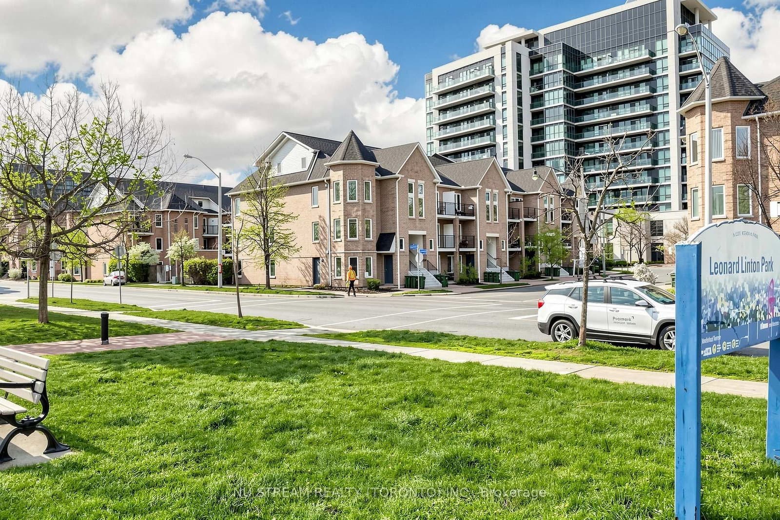 10 Brian Peck Crescent, Unit 201 thumbnail 21