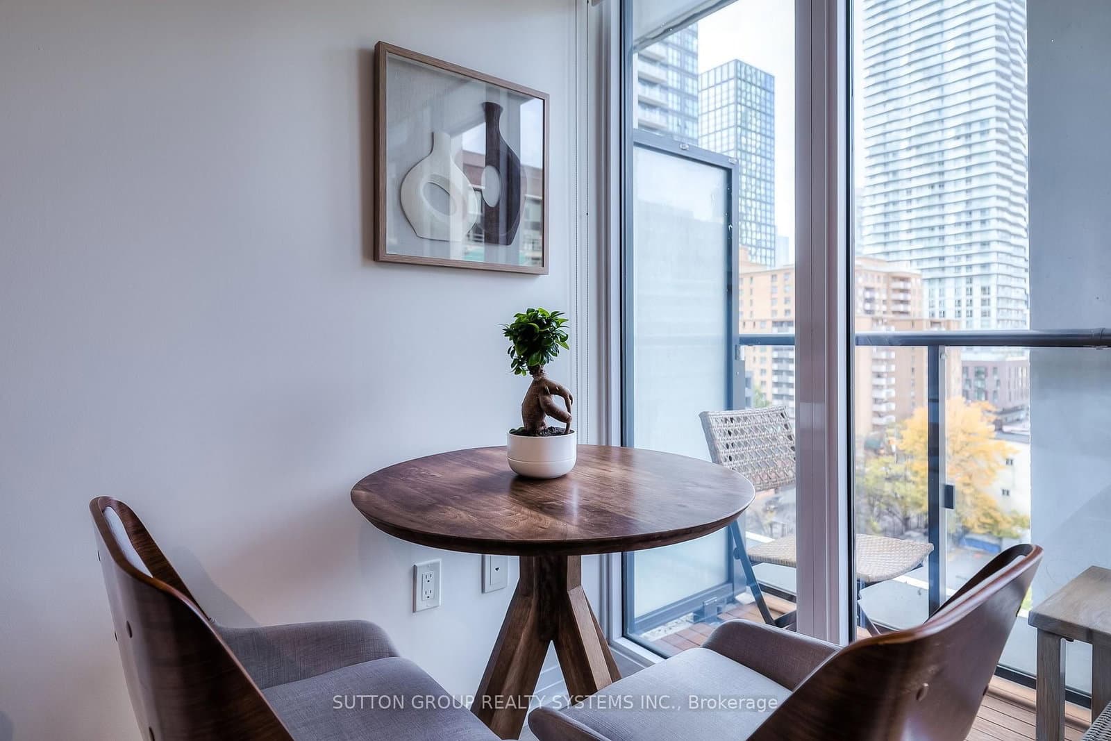 251 Jarvis Street, Unit 731 thumbnail 17