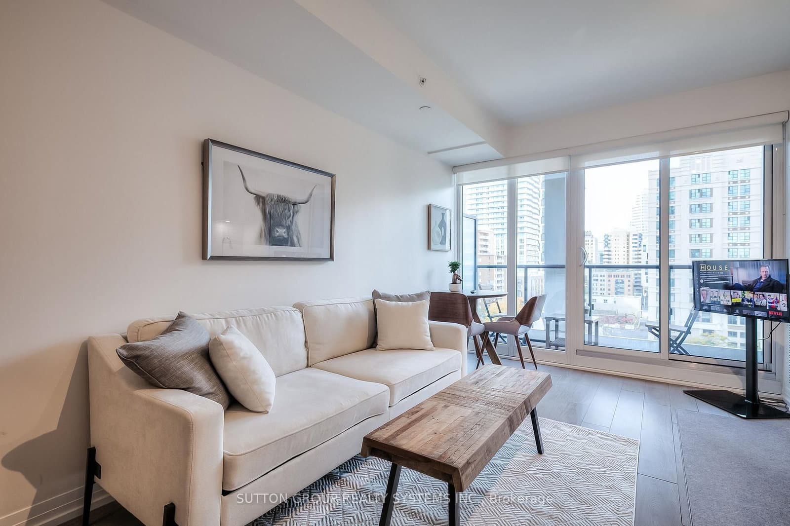 251 Jarvis Street, Unit 731 thumbnail 2