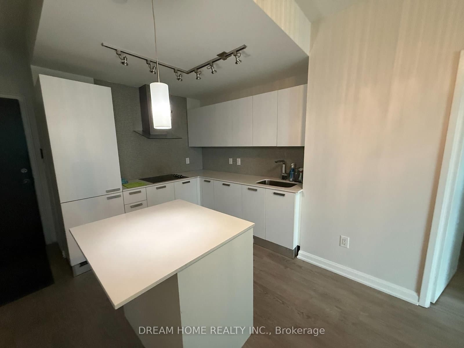 9 bogert Avenue, Unit 2506 thumbnail 3