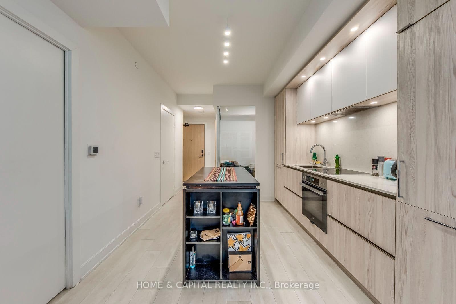 15 MERCER Street, Unit 403 (Unfurnished) thumbnail 9