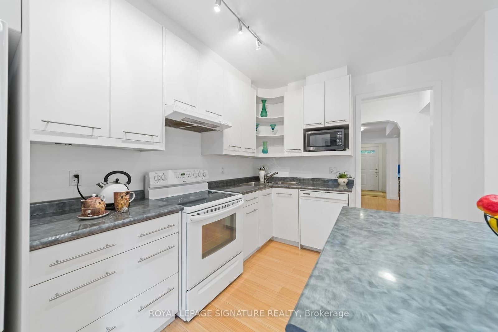 153 Banff Road thumbnail 9