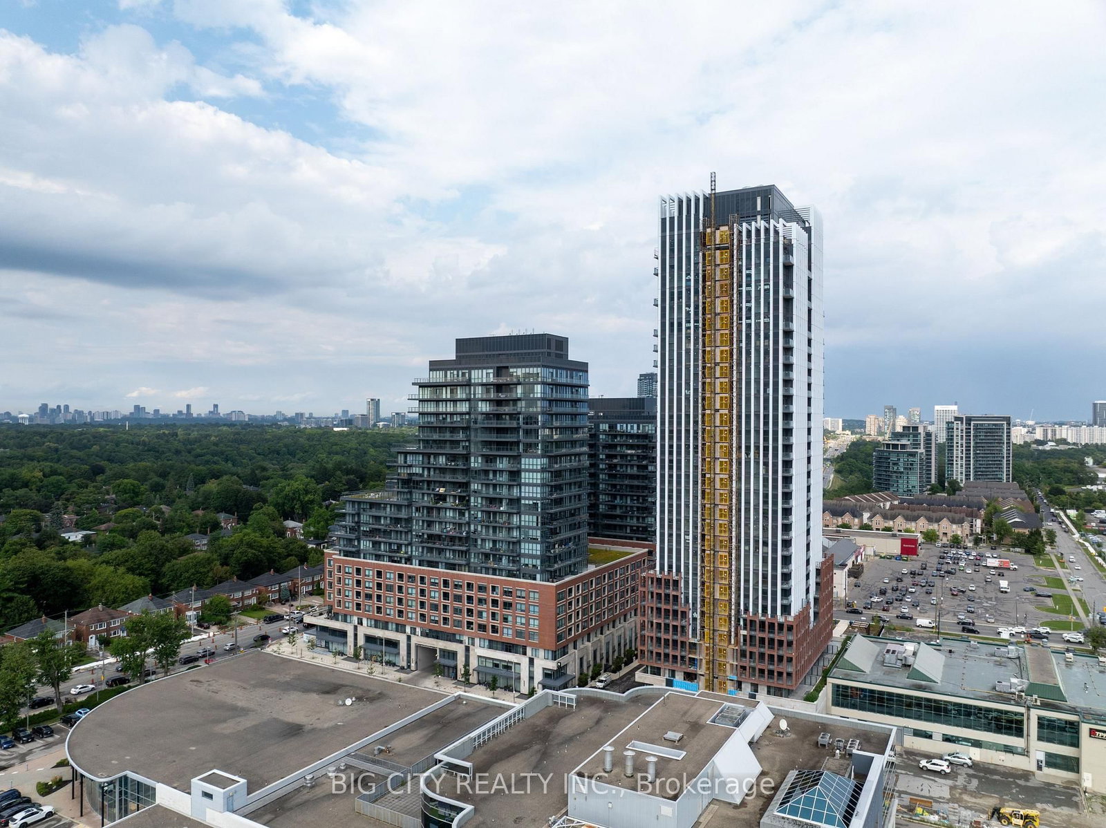 25 Frederick Todd Way, Unit 215 thumbnail 16