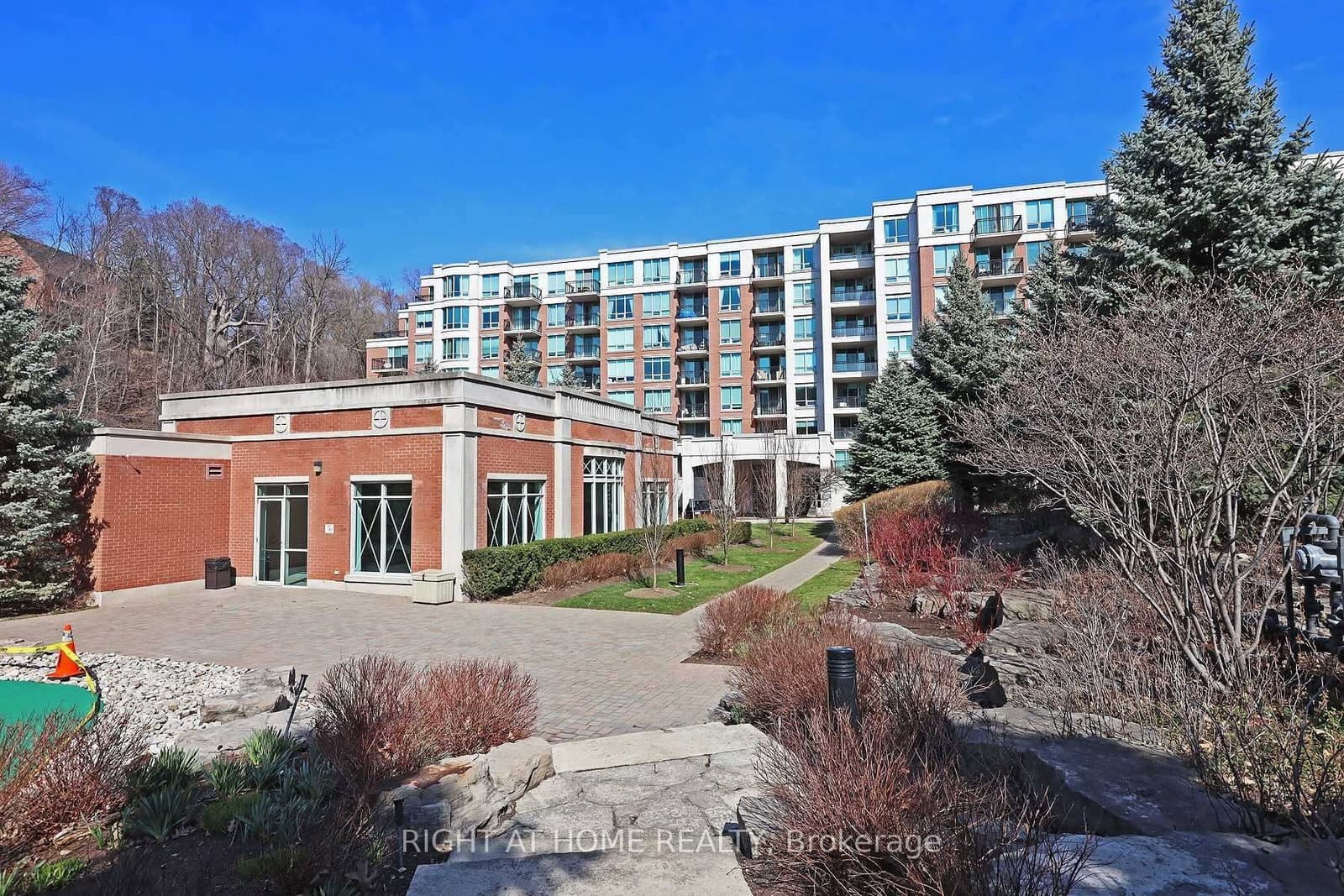 38 William Carson Crescent, Unit 615 - Image 1