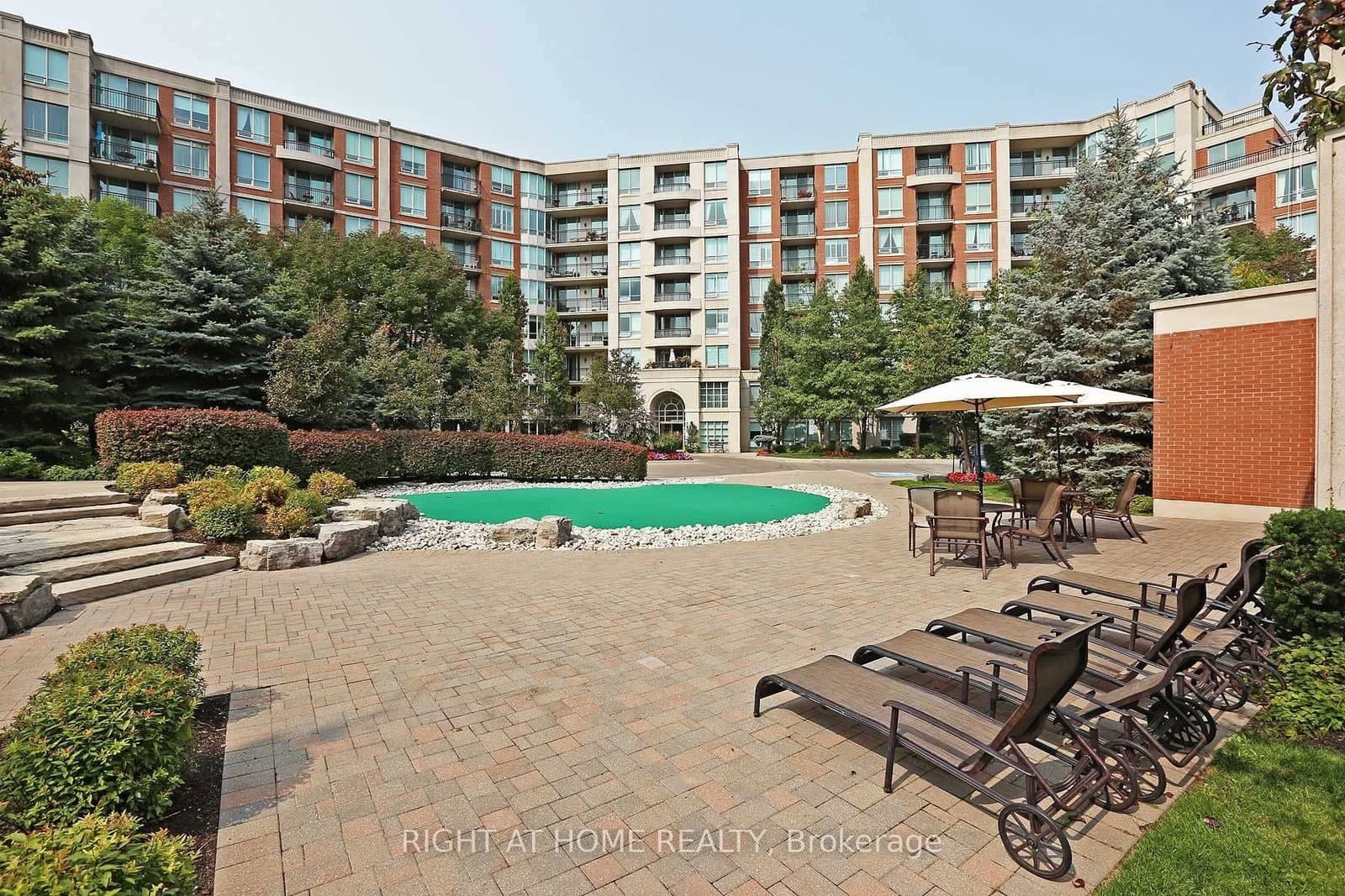 38 William Carson Crescent, Unit 615 thumbnail 16