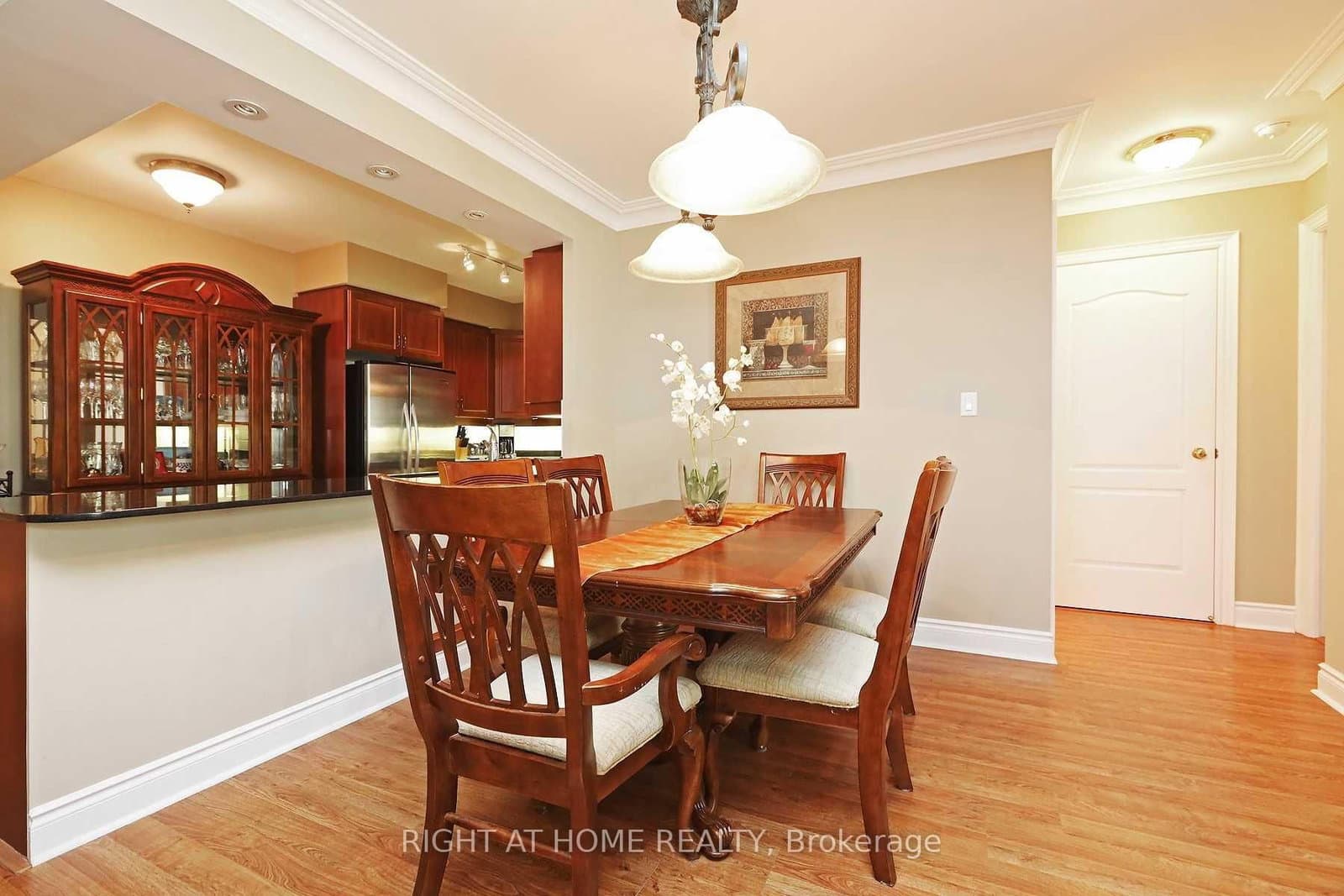 38 William Carson Crescent, Unit 615 thumbnail 7
