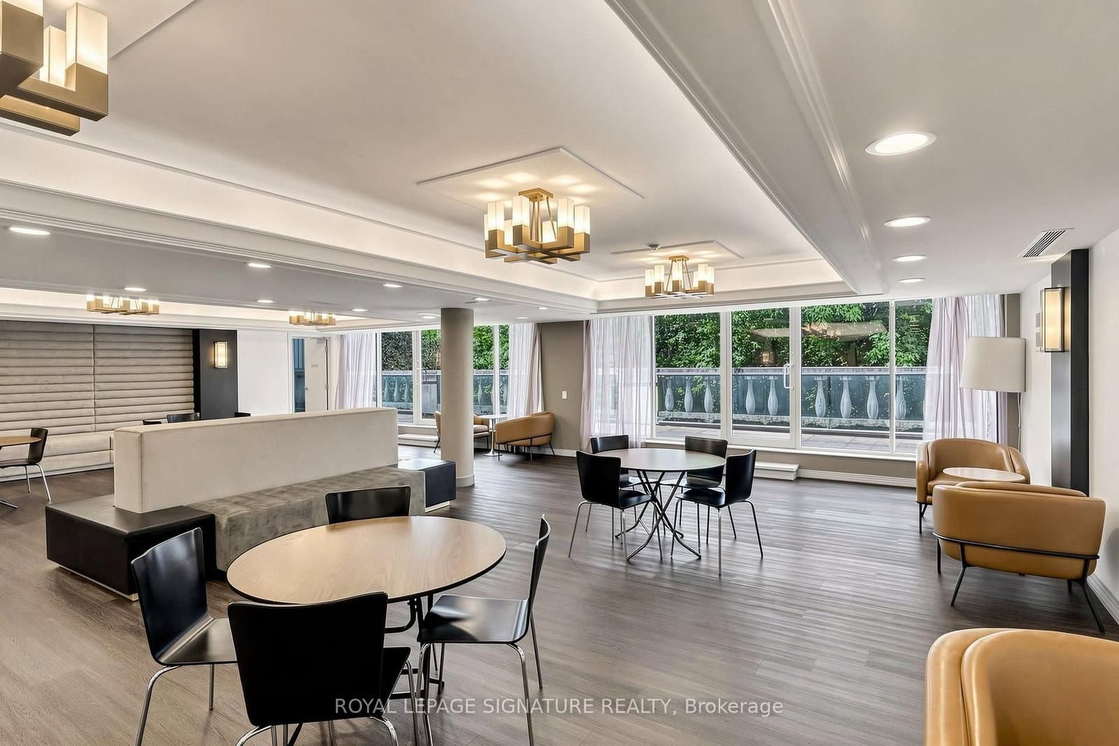 388 Bloor Street E, Unit 1801 thumbnail 50