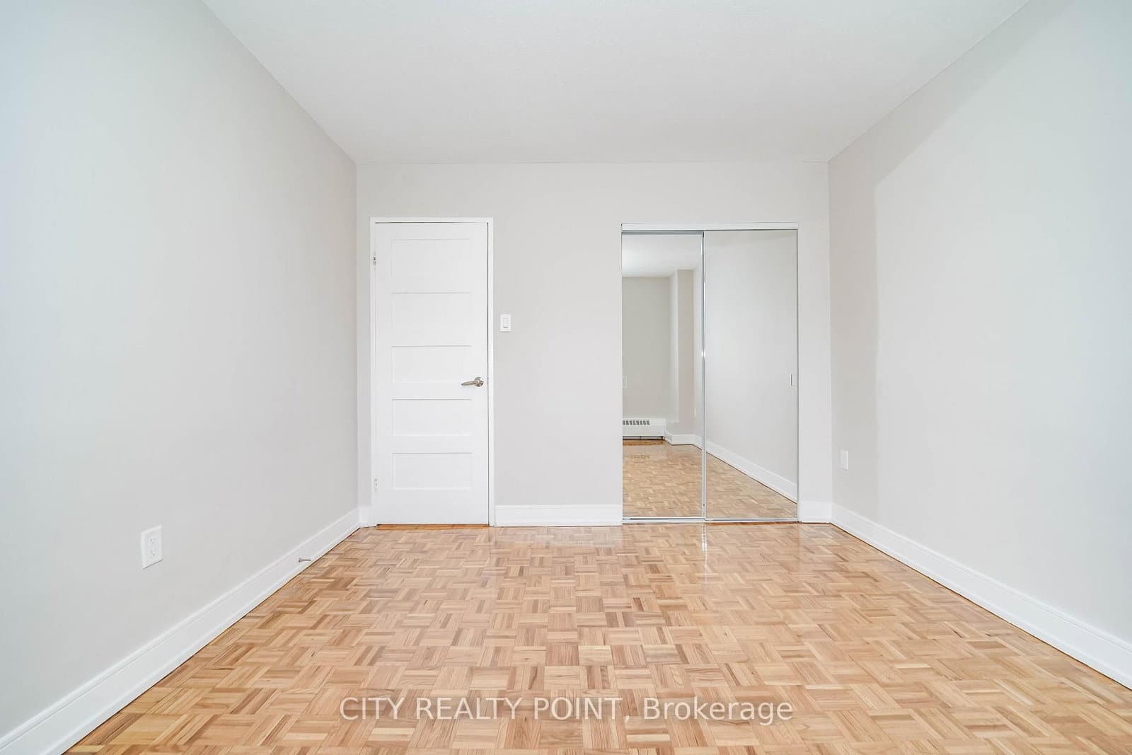 1500 Bathurst Street, Unit 807 thumbnail 13