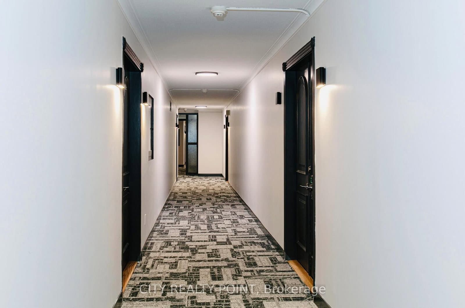 10 Shallmar Boulevard, Unit 907 thumbnail 19