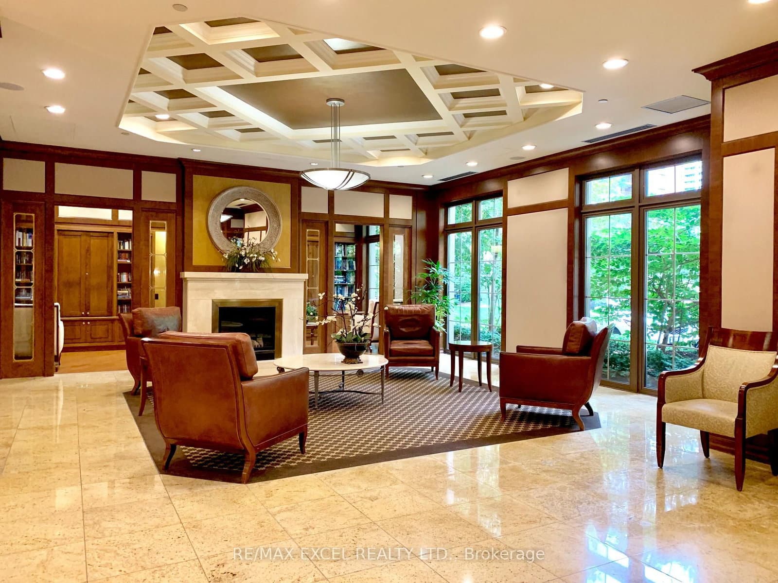 78 Harrison Garden Boulevard, Unit 1404 thumbnail 4