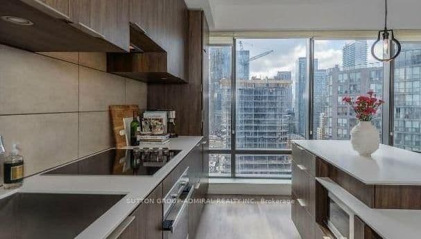 5 St Joseph Street, Unit 1605 thumbnail 5