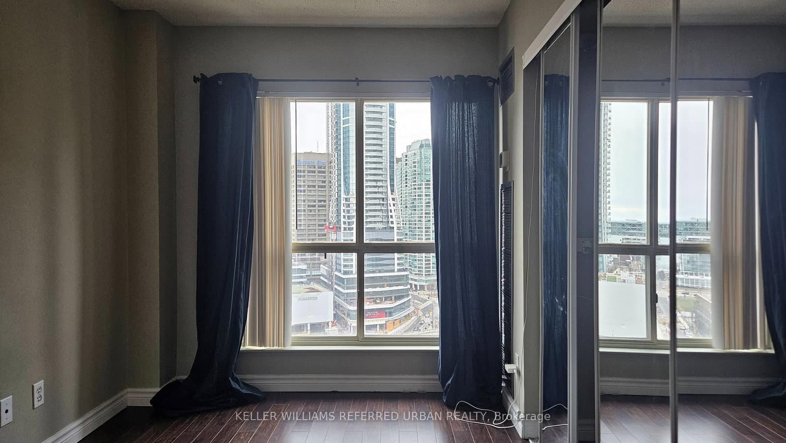 25 The Esplanade, Unit 1922 thumbnail 5