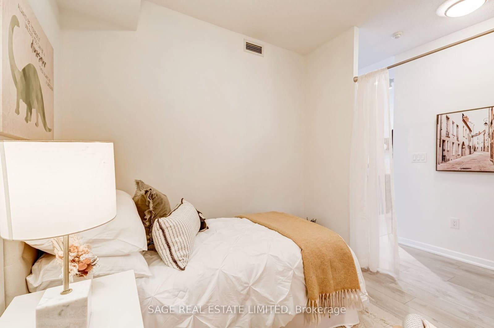 70 Forest Manor Road, Unit 1303 thumbnail 20