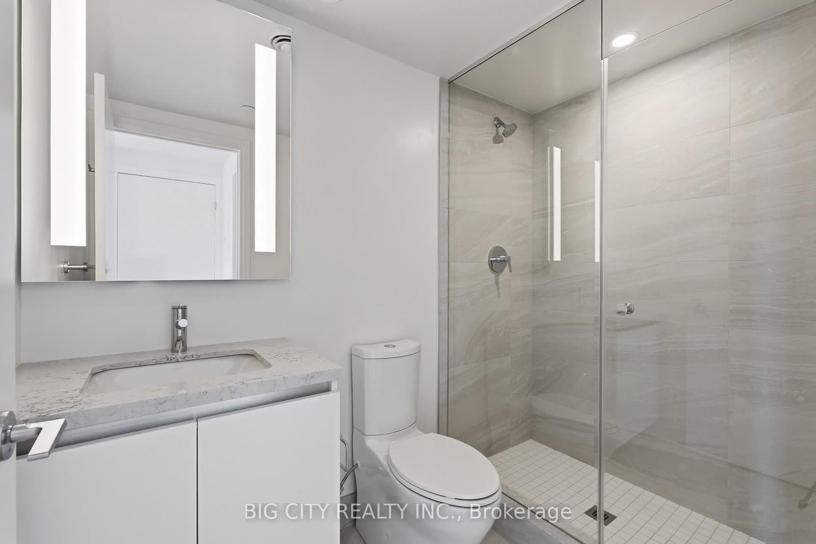 25 Frederick Todd Way, Unit 902 thumbnail 13