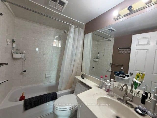 23 Lorraine Drive, Unit 1809 thumbnail 14