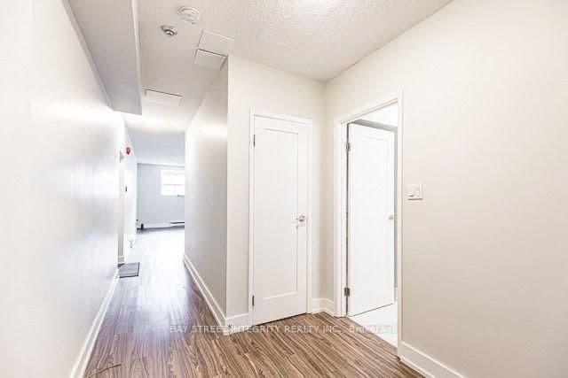 82 Maitland Street, Unit 1 thumbnail 18