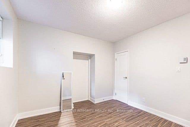 82 Maitland Street, Unit 1 thumbnail 20