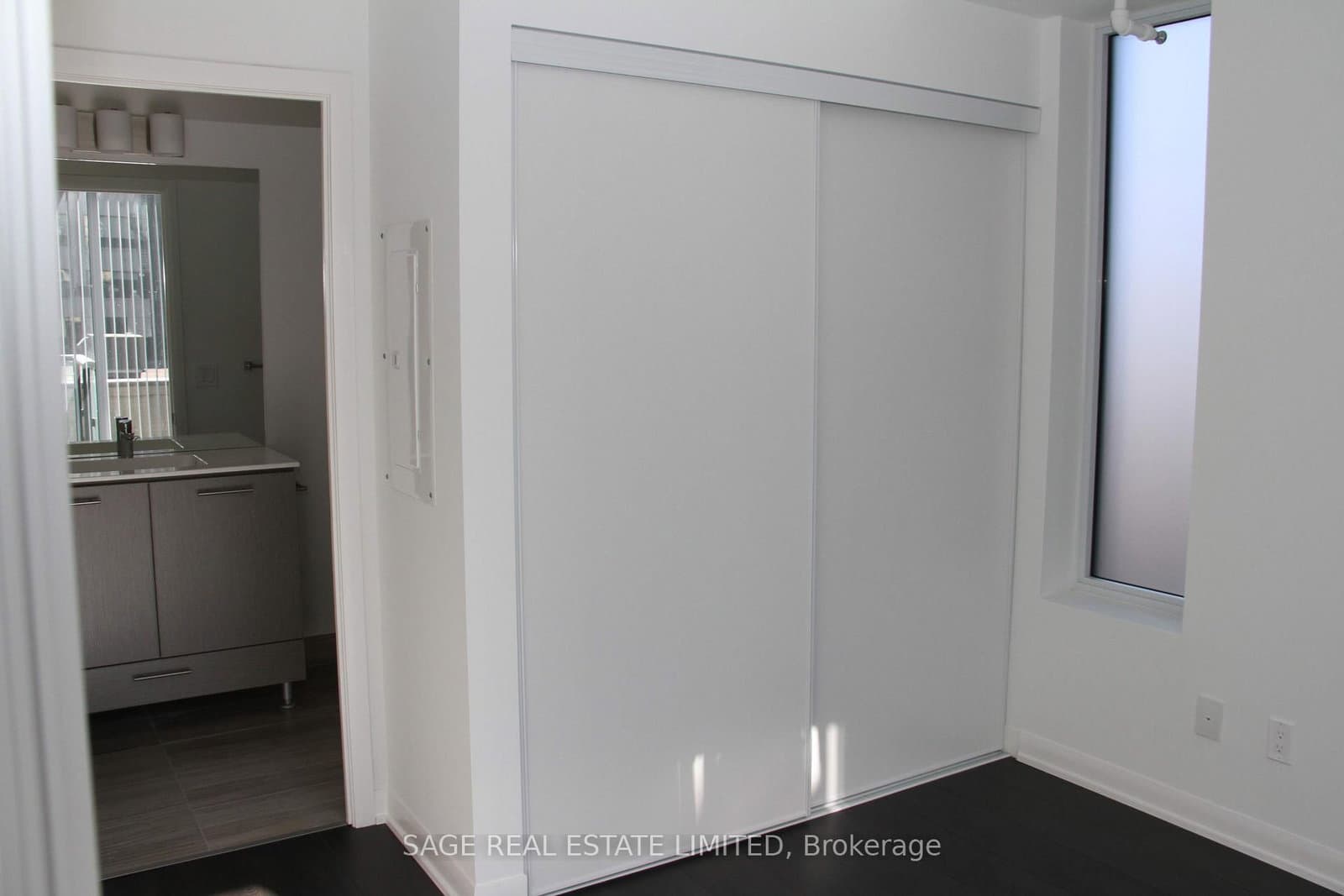 435 Richmond Street, Unit 304 thumbnail 12