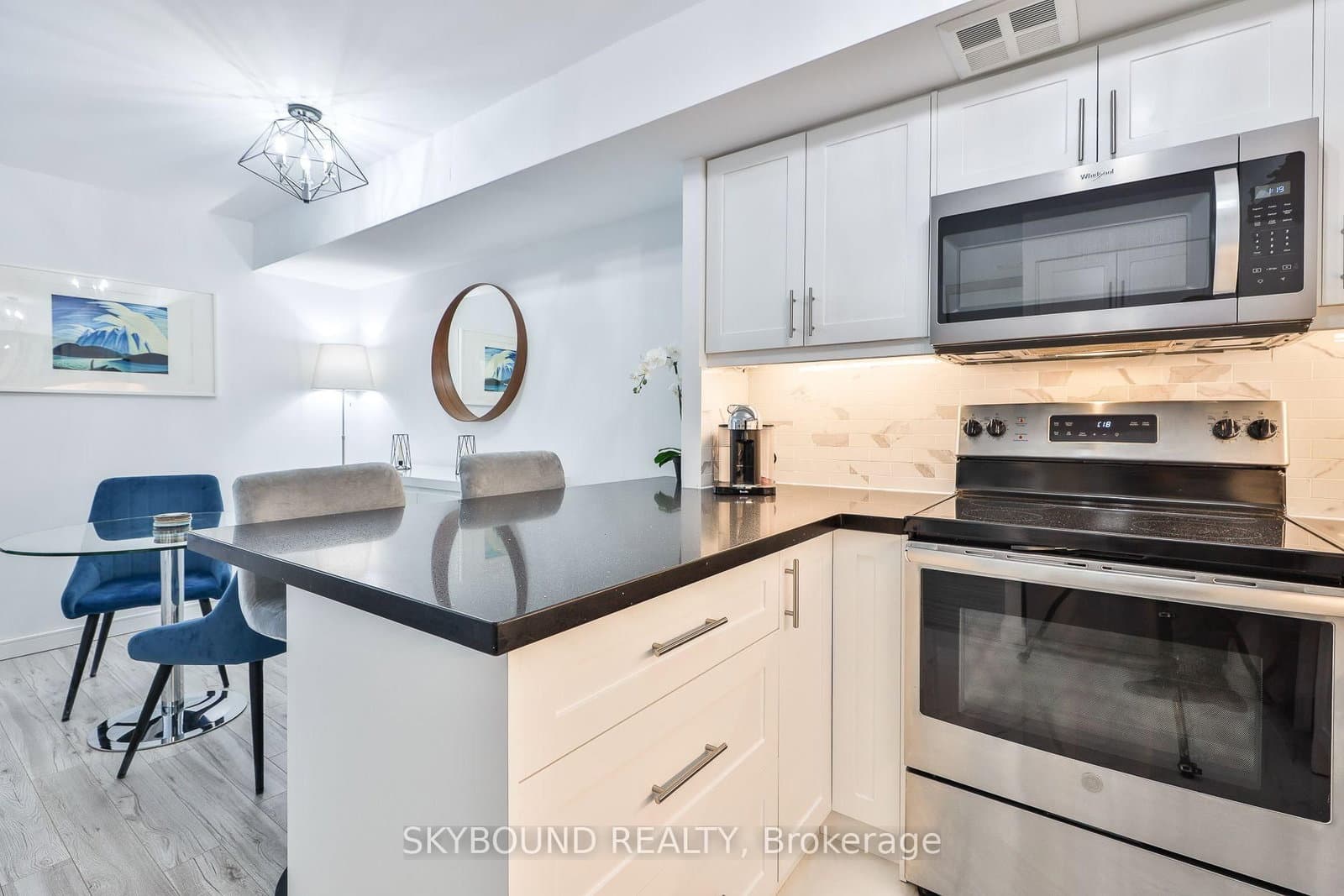 25 The Esplanade, Unit 2206 thumbnail 15