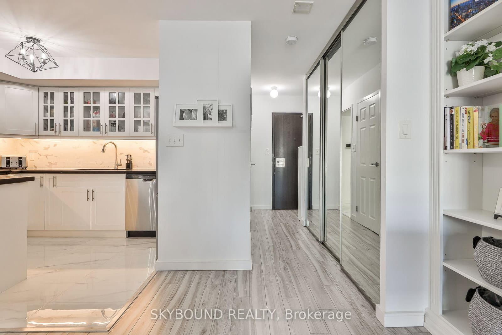25 The Esplanade, Unit 2206 thumbnail 26
