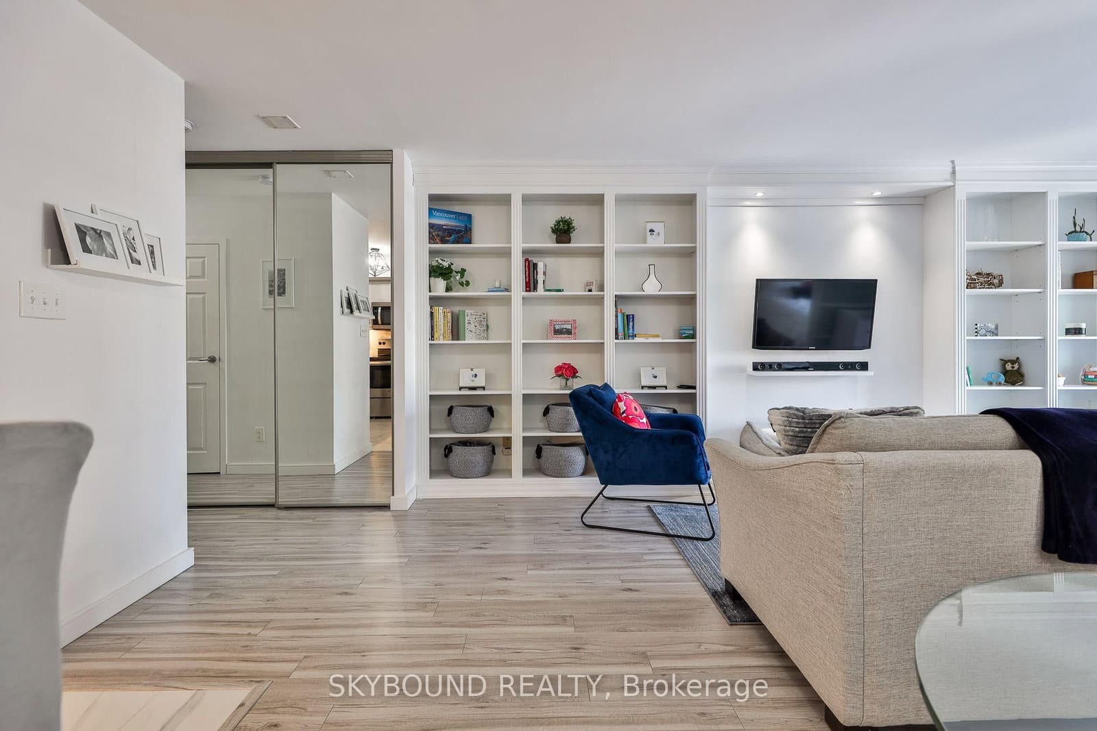 25 The Esplanade, Unit 2206 thumbnail 7