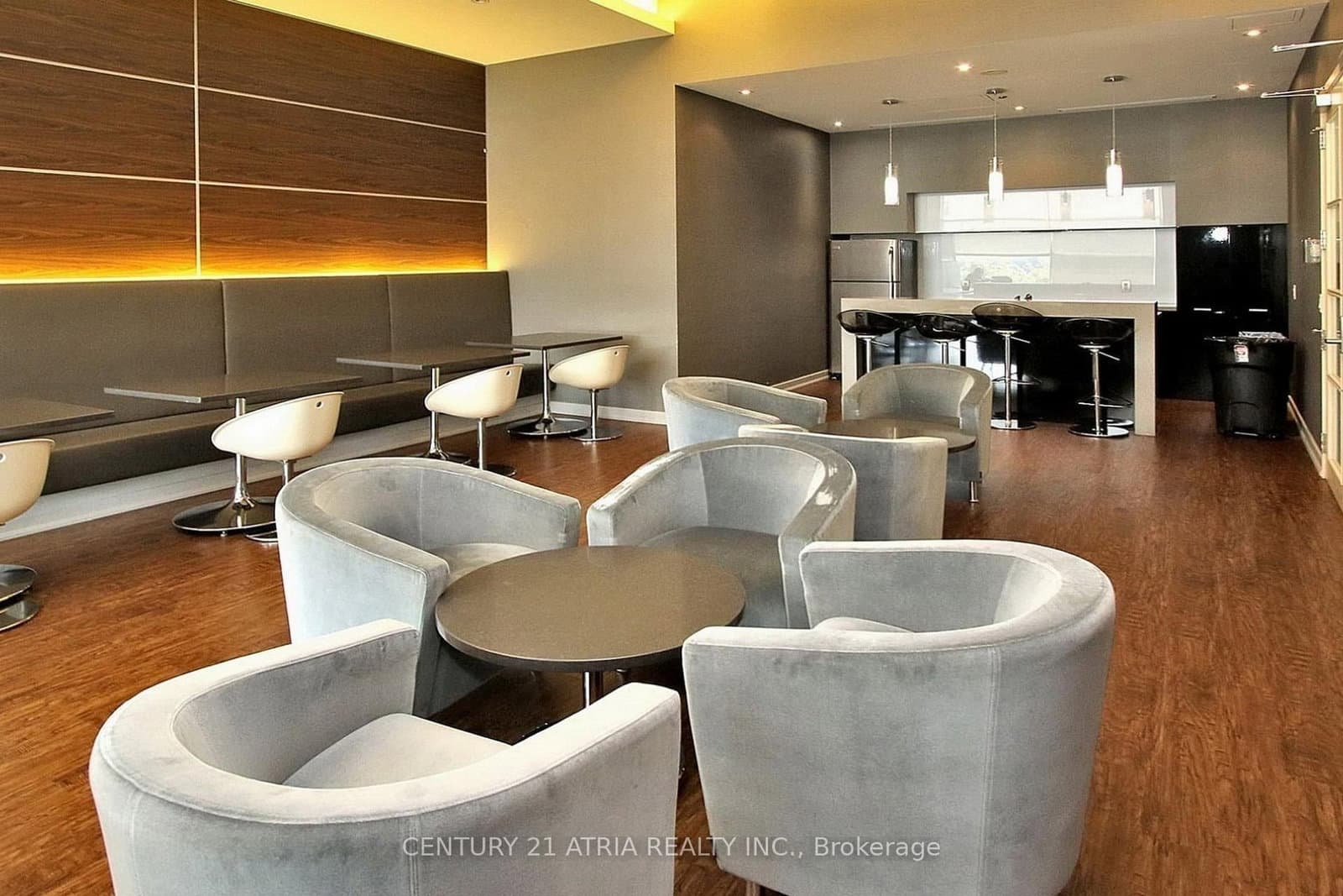 19 Singer Court, Unit 310 thumbnail 29