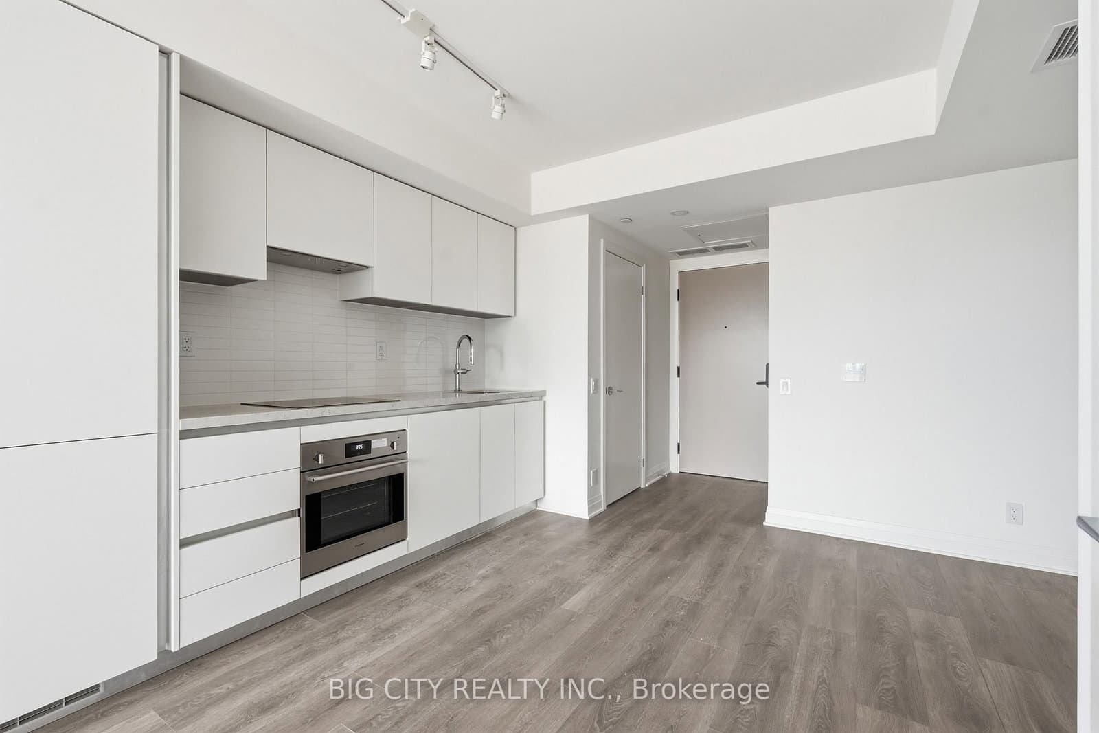 25 Frederick Todd Way, Unit 508 thumbnail 9