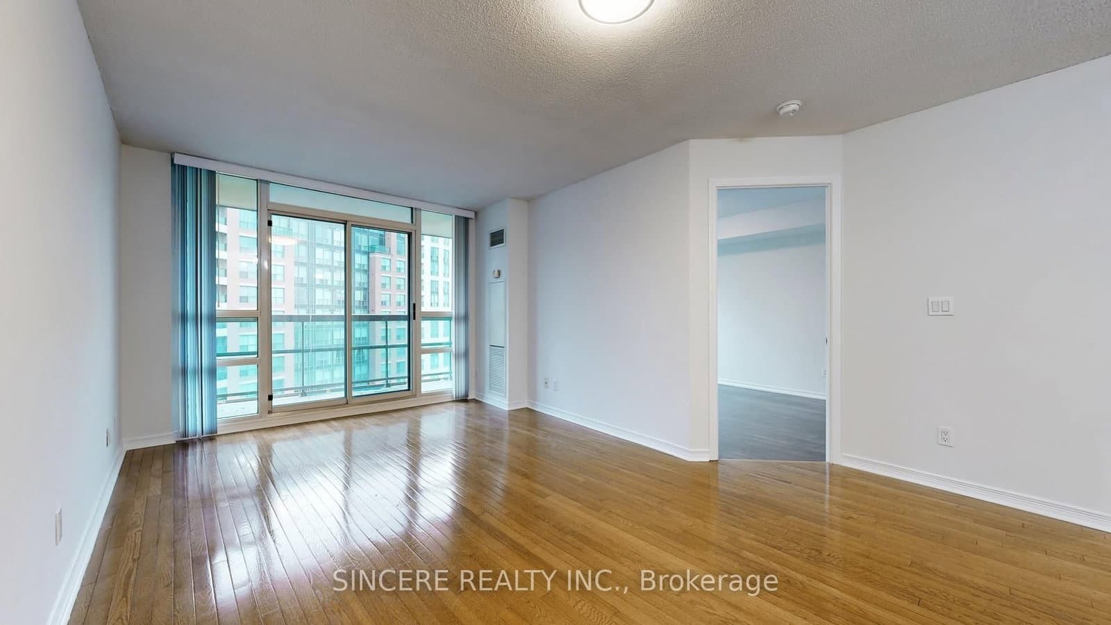 503 Beecroft Road, Unit 1803 thumbnail 5