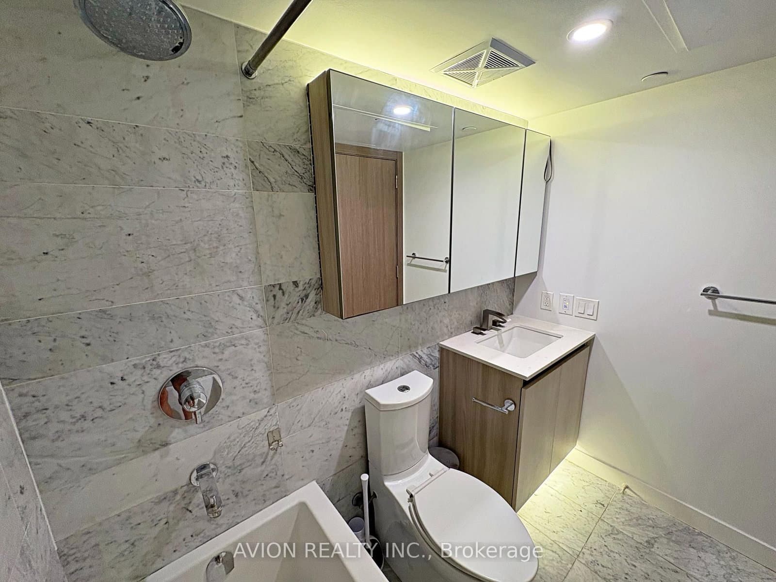 19 Bathurst Street, Unit 1609 thumbnail 13