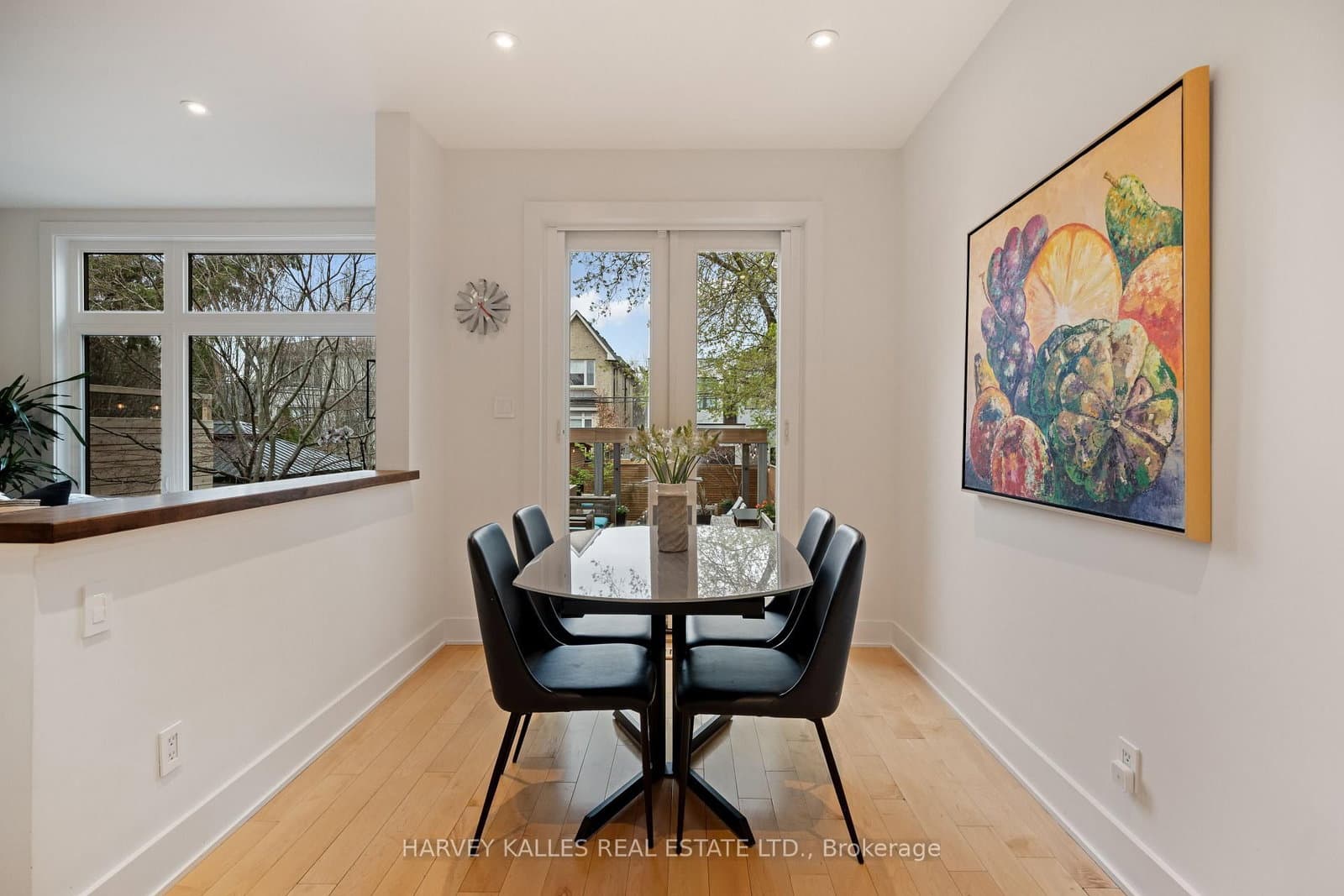 434 Bedford Park Avenue thumbnail 18